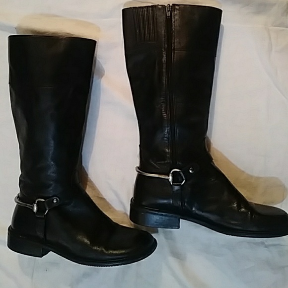 Matisse Shoes - Matisse black leather riding boots-sz 8 1/2M